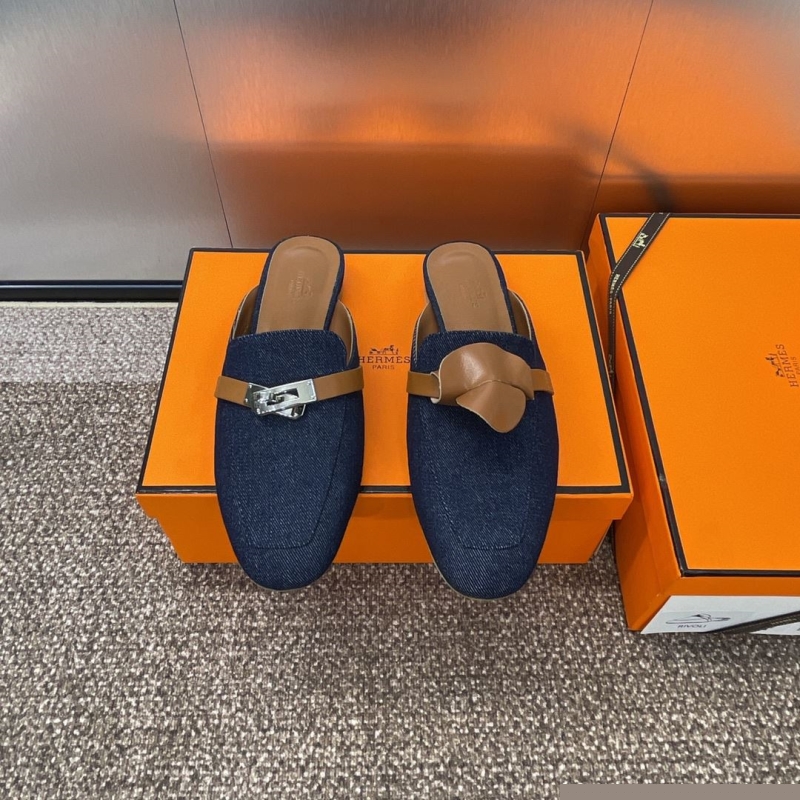 H**mes slippers